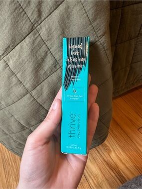 Thrive Causemetics Liquid Lash Extensions Mascara - Brynn (Rich Black)